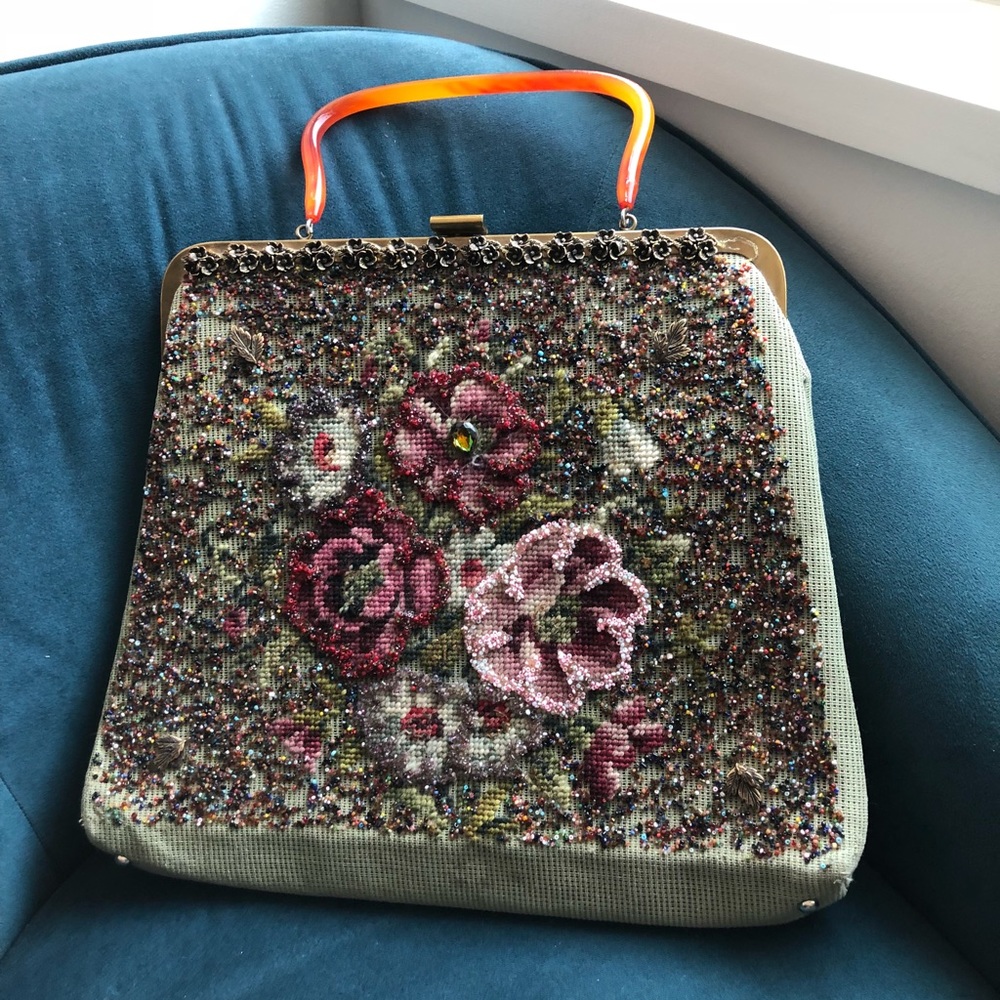 Coolest 1960’s vintage purse